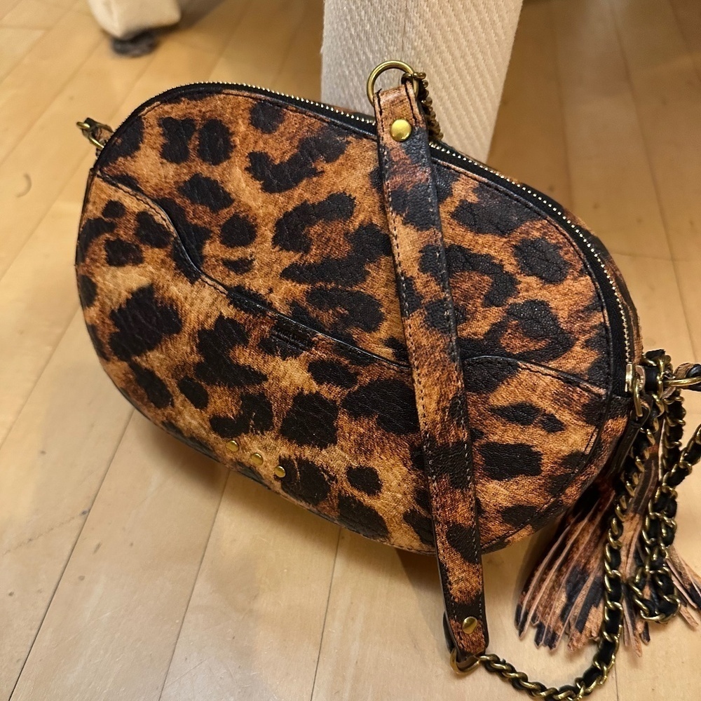 Cheeta print vegan leather crossbody,  P1383